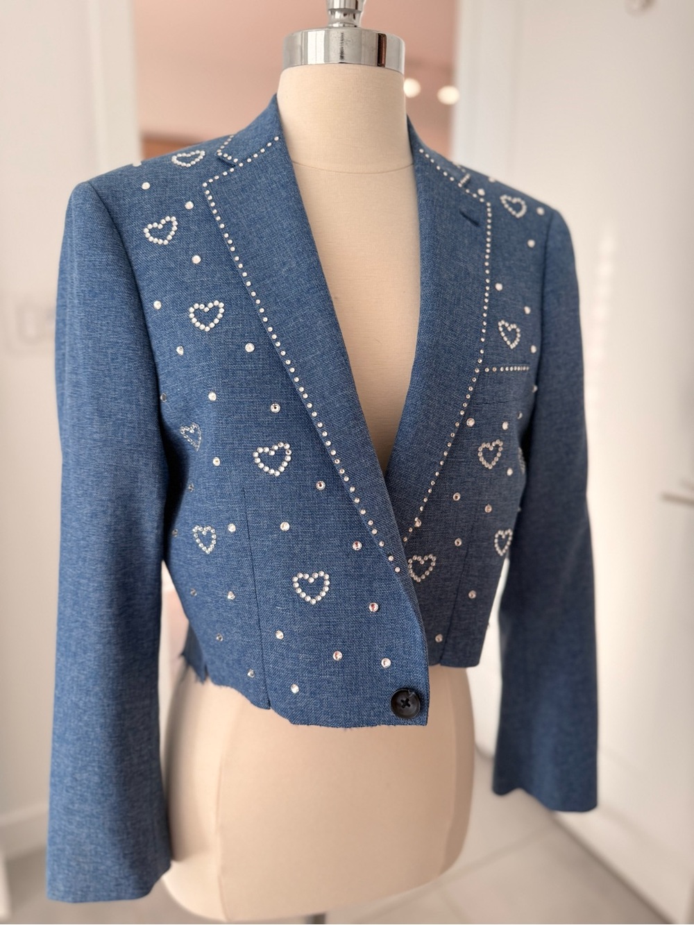 Cropped Blue Pearl-Embellished Heart Blazer - Picture 3 of 4